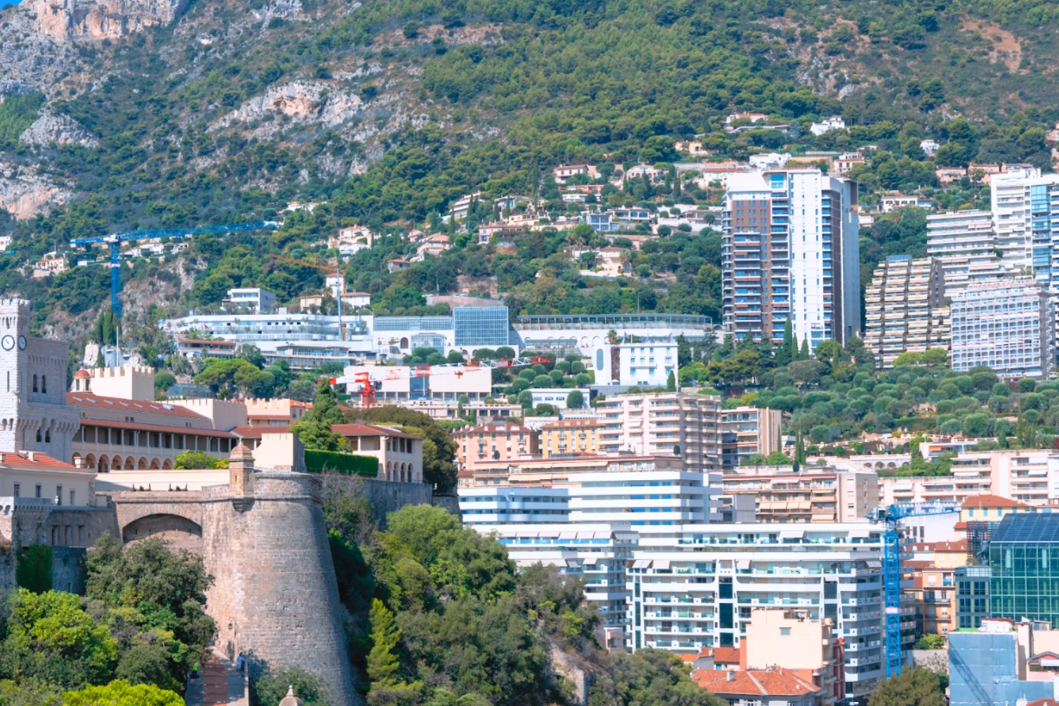 Vue sur le secteur du CHPG et les environs du quartier hospitalier de Monaco.